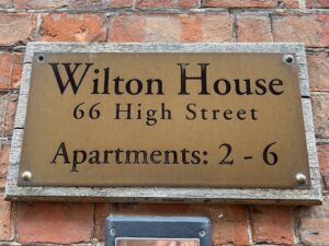 66 High Street Glastonbury